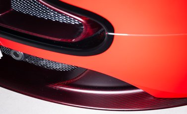 Aston Martin V12 Vantage S Roadster 35