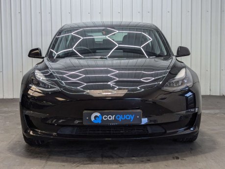 Tesla Model 3 Model 3 Long Range AWD 4WD 4dr 19