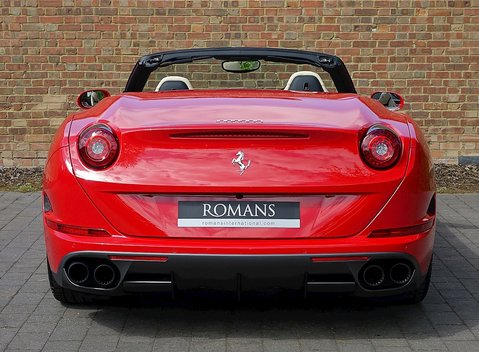 Ferrari California T 11