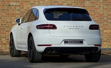 Porsche Macan GTS 24