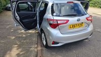 Toyota Yaris 1.5 VVT-h Icon Tech E-CVT Euro 6 (s/s) 5dr 4