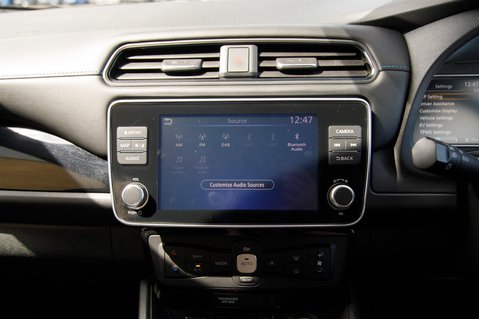 Nissan LEAF TEKNA 28