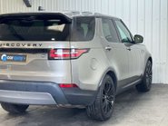 Land Rover Discovery 3.0 Discovery Luxury HSE TD6 Auto 4WD 5dr 35