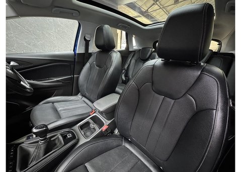 Vauxhall Grandland X 1.5 Turbo D BlueInjection Elite Nav SUV 5dr Diesel Manual Euro 6 (s/s) (130 56