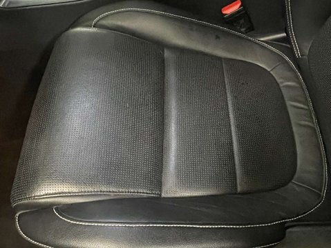 Jaguar F-Pace 2.0 F-PACE R-Sport AWD D Auto 4WD 5dr 45