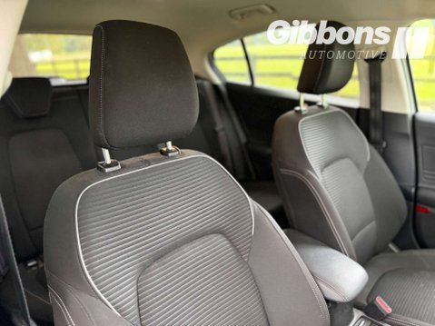 Ford Focus 1.0 Focus Titanium 5dr 22