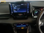 Toyota Yaris 1.5 VVT-h Design Hatchback 5dr Petrol Hybrid E-CVT Euro 6 (s/s) (116 ps) 17