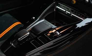 Mercedes-Benz Amg GT BLACK SERIES 12