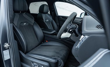 Bentley Bentayga V8 S 13
