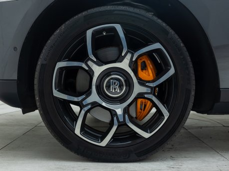 Rolls-Royce Cullinan BLACK BADGE 