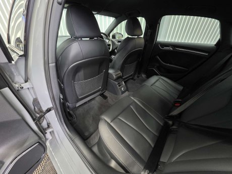 Audi RS3 2.5 TFSI GPF Saloon 4dr Petrol S Tronic quattro Euro 6 (s/s) (400 ps) 24