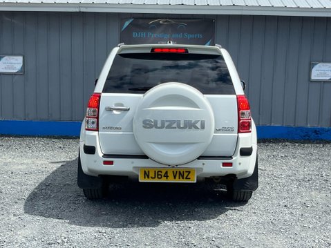 Suzuki Grand Vitara 2.4 VVT SZ5 4WD Euro 5 5dr 8
