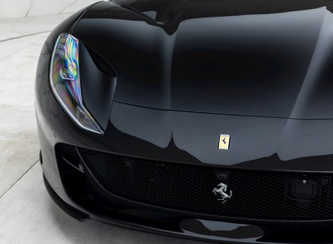 Ferrari 812 Superfast 20