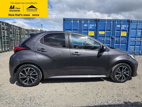 Toyota Yaris 1.5 VVT-h Design Hatchback 5dr Petrol Hybrid E-CVT Euro 6 (s/s) (116 ps) 11