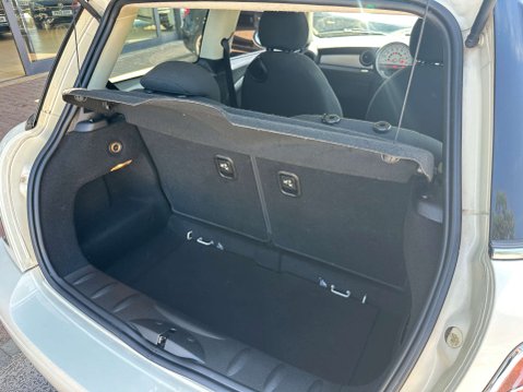 Mini Hatch 1.6 Cooper Auto 3dr 13