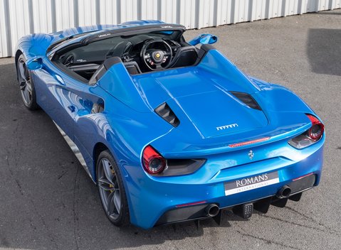 Ferrari 488 Spider 11