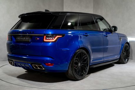 Land Rover Range Rover Sport SVR URBAN EDITION. URBAN EDITION. FIXED SIDE STEPS. PANO ROOF. PIXEL LEDS. 4