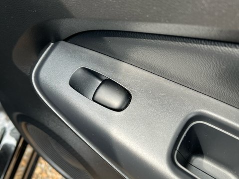Nissan Juke N-CONNECTA 37