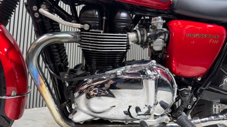 Triumph Bonneville 2012 ONLY 13K STUNNING EXAMPLE MOT WARRANTY 865CC 39