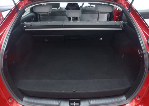 Toyota Prius 1.8 VVT 8.8kWh Business Edition Plus Hatchback 5dr Petrol Plug-in Hybrid CV 53