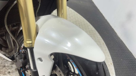 Triumph Street Triple 2016 66 plate 13k new MOT serviced quickshifter and exhaust 29