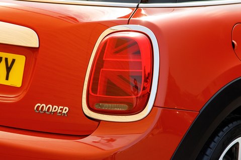 Mini Hatch COOPER EXCLUSIVE 9