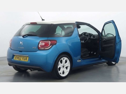 Citroen DS3 1.6 VTi DStyle Hatchback 3dr Petrol Auto Euro 5 (120 ps) 4