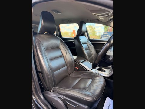 Volvo V70 2.0 V70 SE Nav D4 5dr 2
