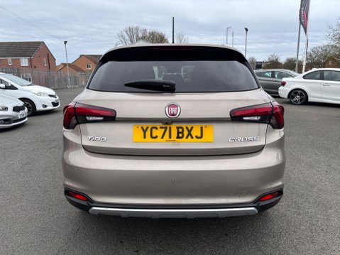 Fiat Tipo CROSS 5