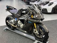 Yamaha R1M 1000 Super Sports Petrol Manual (200 ps) 1