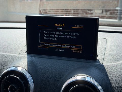 Audi A3 TFSI S LINE 22