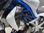 Suzuki Gladius 650 2010 ONLY 26K SV650 MOTOR MOT 08/27 SERVICED A2 650CC 32