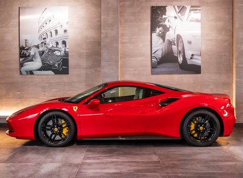 Ferrari 488 GTB 2