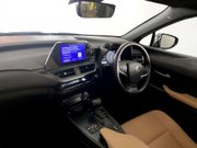Lexus Ux 2.0 250h F Sport Design SUV 5dr Petrol Hybrid E-CVT Euro 6 (s/s) (184 ps) F 14