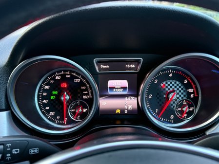 Mercedes-Benz GLE GLE 250 D 4MATIC AMG LINE 41