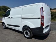 Ford Transit Custom 310 L1 105 ps Base Panel Van - Air Con 6
