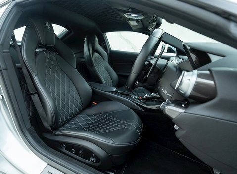 Ferrari 812 Superfast 10