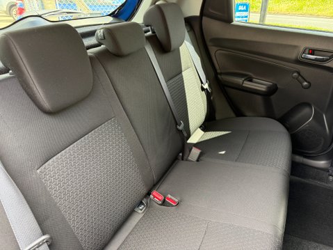 Suzuki Swift SZ-L DUALJET MHEV 19