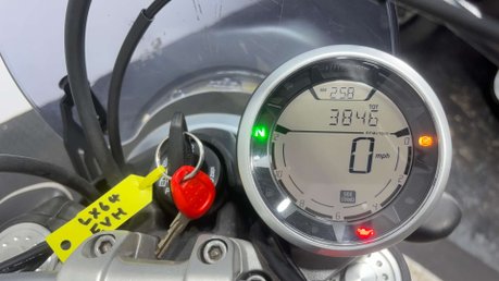 Ducati Scrambler 800 ICON 2015 3K GREAT CONDITION 1 OWNER MOT 800CC NAKED A2 29