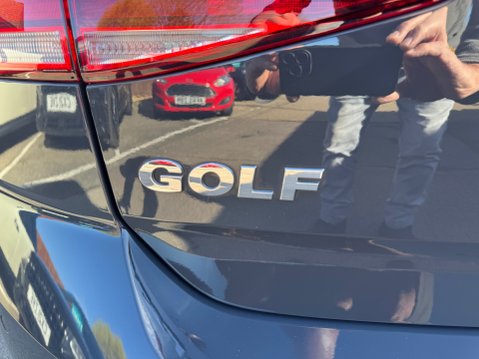 Volkswagen Golf SE TSI EVO 19