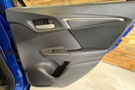 Honda Jazz 1.3L DOHC i-VTEC 54