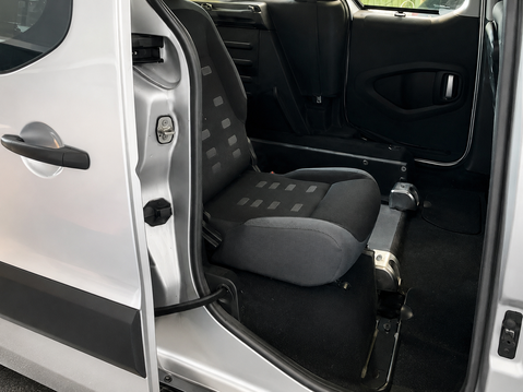 Citroen Berlingo MULTISPACE AIRDREAM XTR EGS E-HDI 13