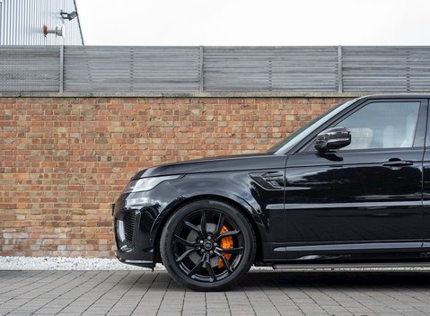 Land Rover Range Rover Sport 5.0 SVR 30