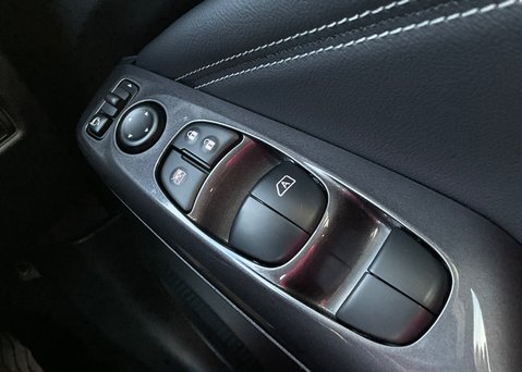 Nissan Juke DIG-T N-CONNECTA 25