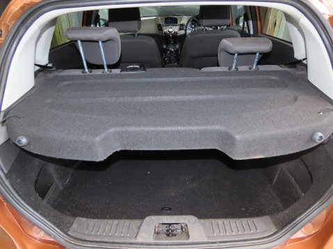 Ford Fiesta TITANIUM 9