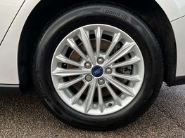 Ford Focus 1.5 Focus Titanium Auto 5dr 13