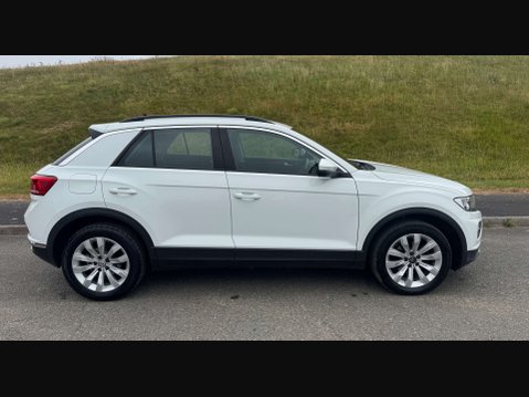 Volkswagen T-Roc 1.6 T-Roc SE TDI 5dr 3