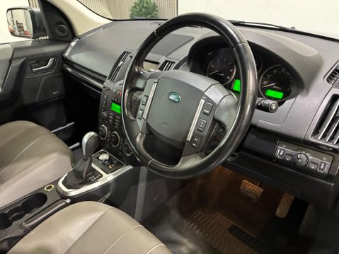 Land Rover Freelander 2 2.2 SD4 XS CommandShift 4WD Euro 5 5dr 3