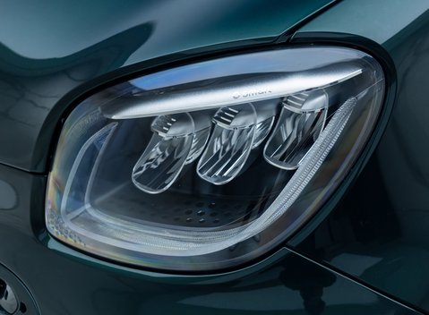 Smart Fortwo Coupe RACING GREEN EDITION 45