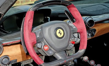 Ferrari LaFerrari 25